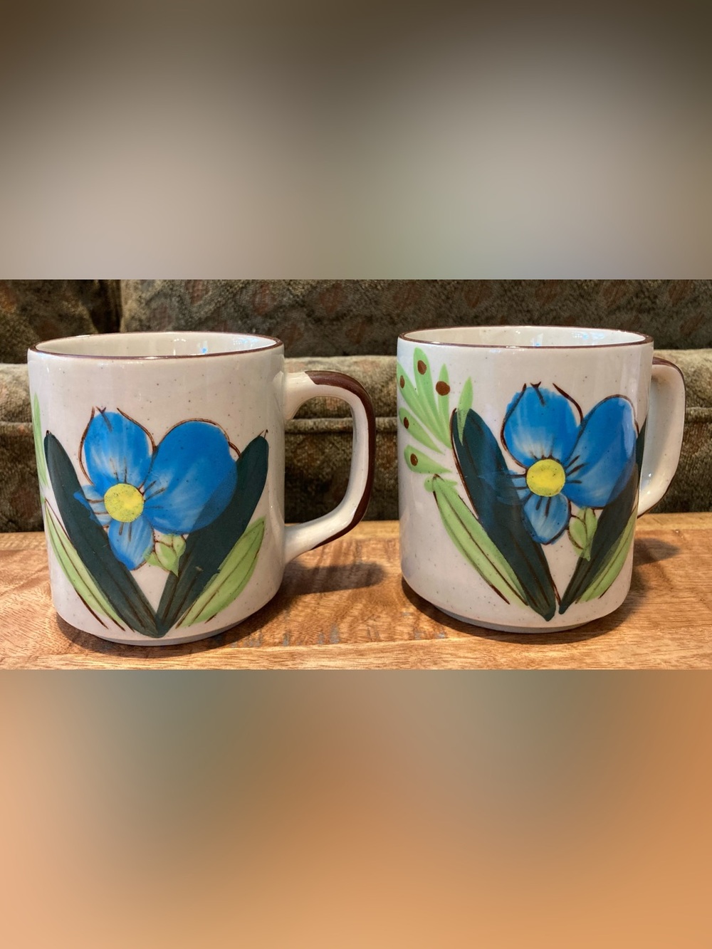 VTG MCM 70s Speckled Stoneware Floral Mugs